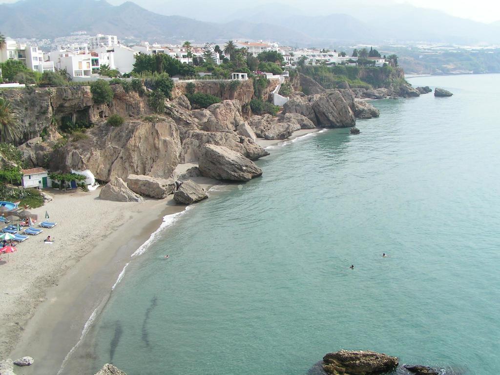 Apartamento Cala Bajo Nerja Exteriör bild