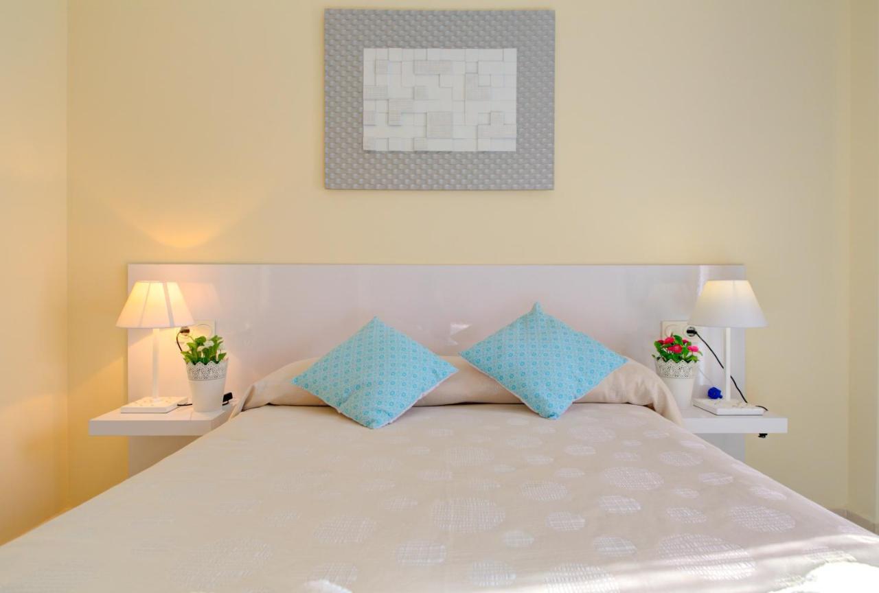 Apartamento Cala Bajo Nerja Exteriör bild