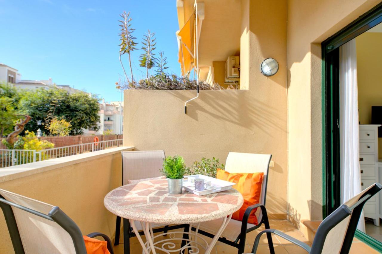 Apartamento Cala Bajo Nerja Exteriör bild