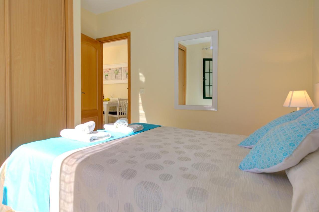 Apartamento Cala Bajo Nerja Exteriör bild