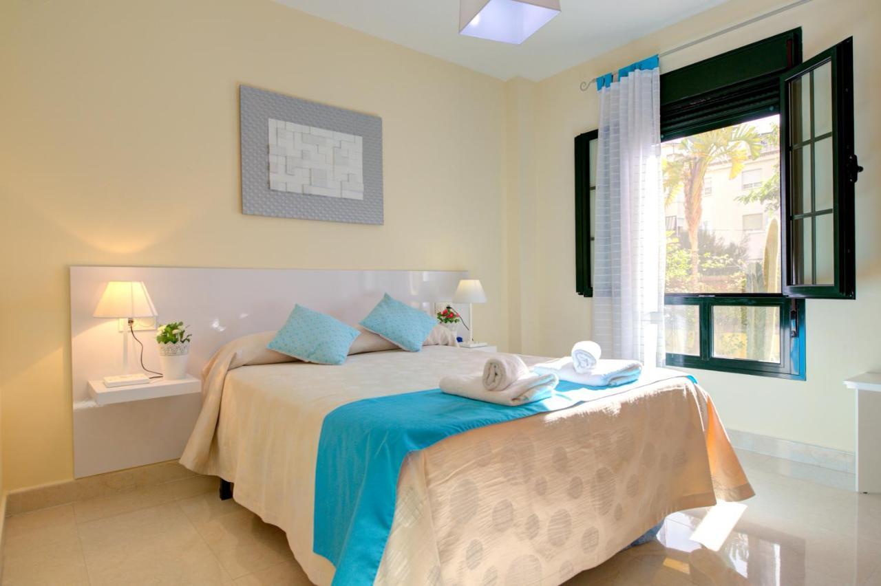 Apartamento Cala Bajo Nerja Exteriör bild