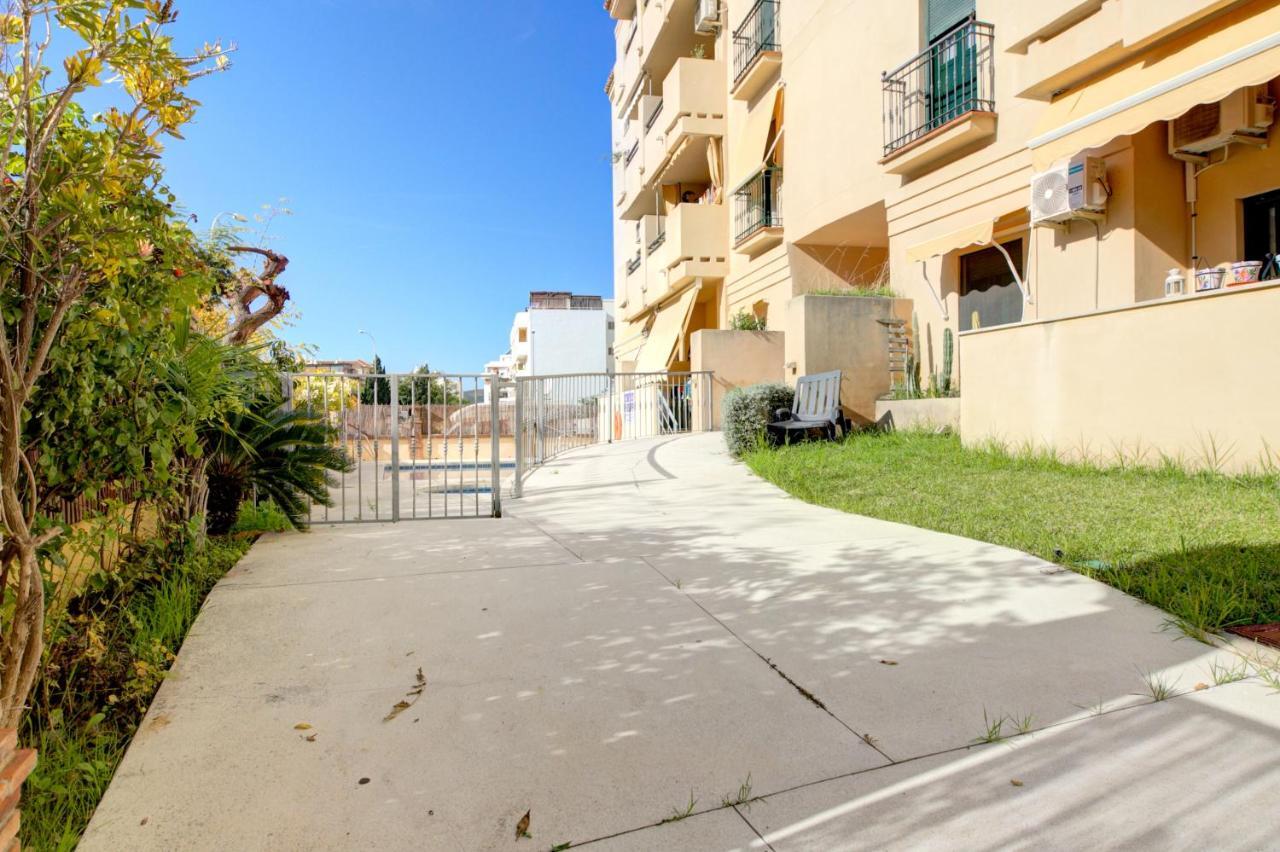 Apartamento Cala Bajo Nerja Exteriör bild